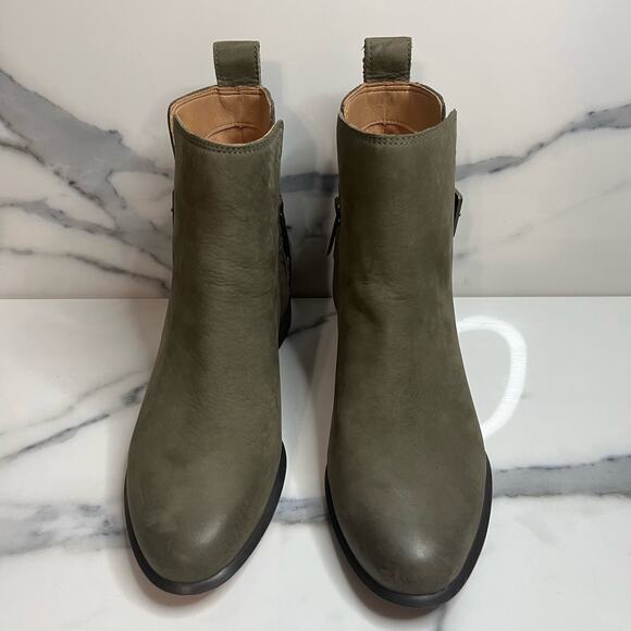 Vionic | Women's Olive Nubuck Leather Comfort Waterproof Ankle Sienna Boots Sz 5 - Picture 3 of 8